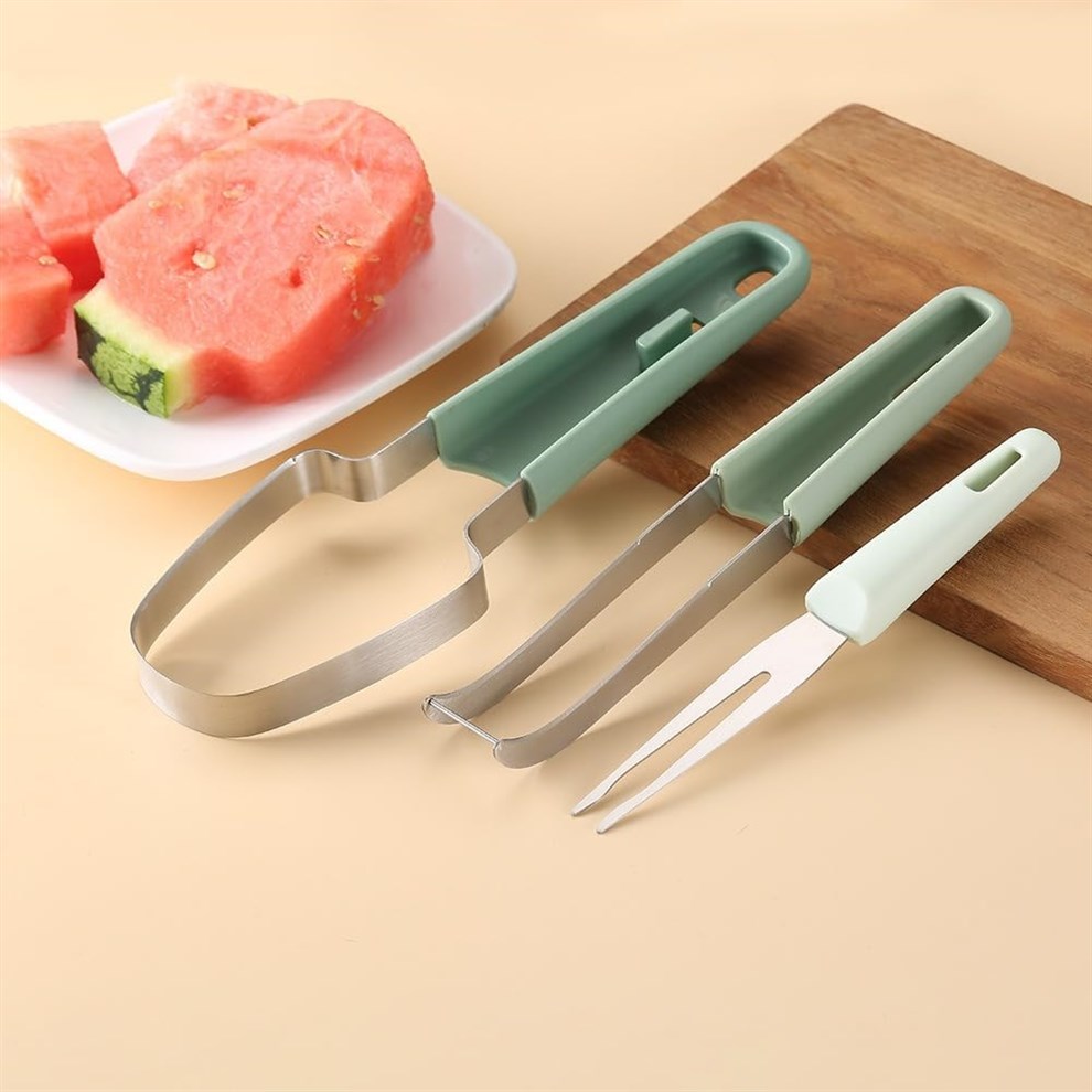 Review: The 3-in-1 Watermelon Slicer – A Summer Game Changer?
